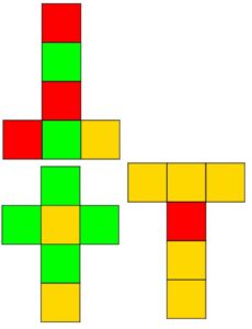 Tre sviluppi piani del cubo, con i quali costruire tre dadi da gioco con le facce colorate; ogni colore ha una probabilità diversa di uscita, a seconda del dado che si decide di tirare.